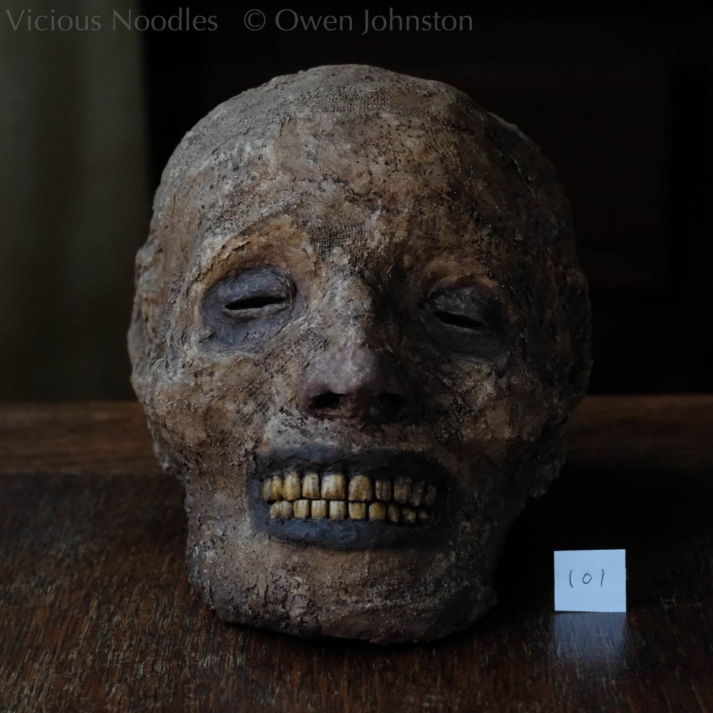 Replica mummified head