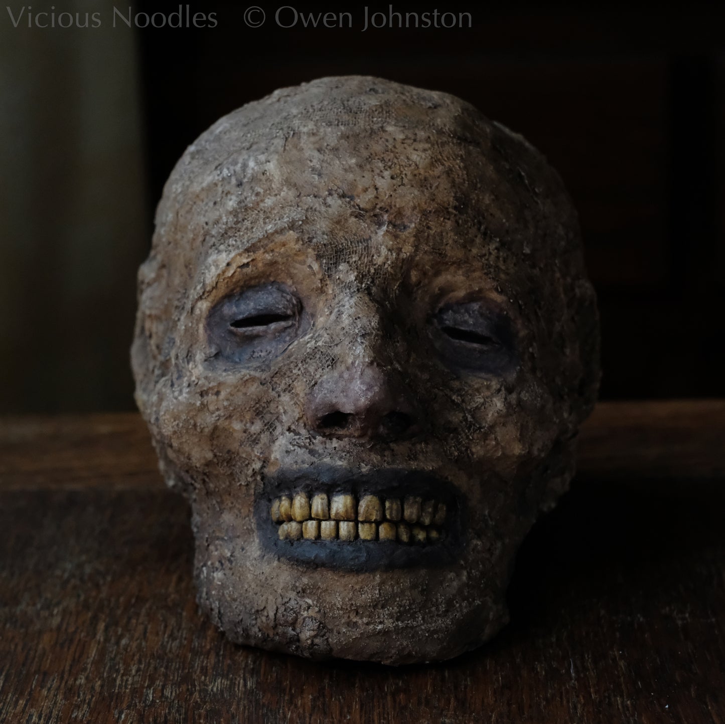 Replica mummified head