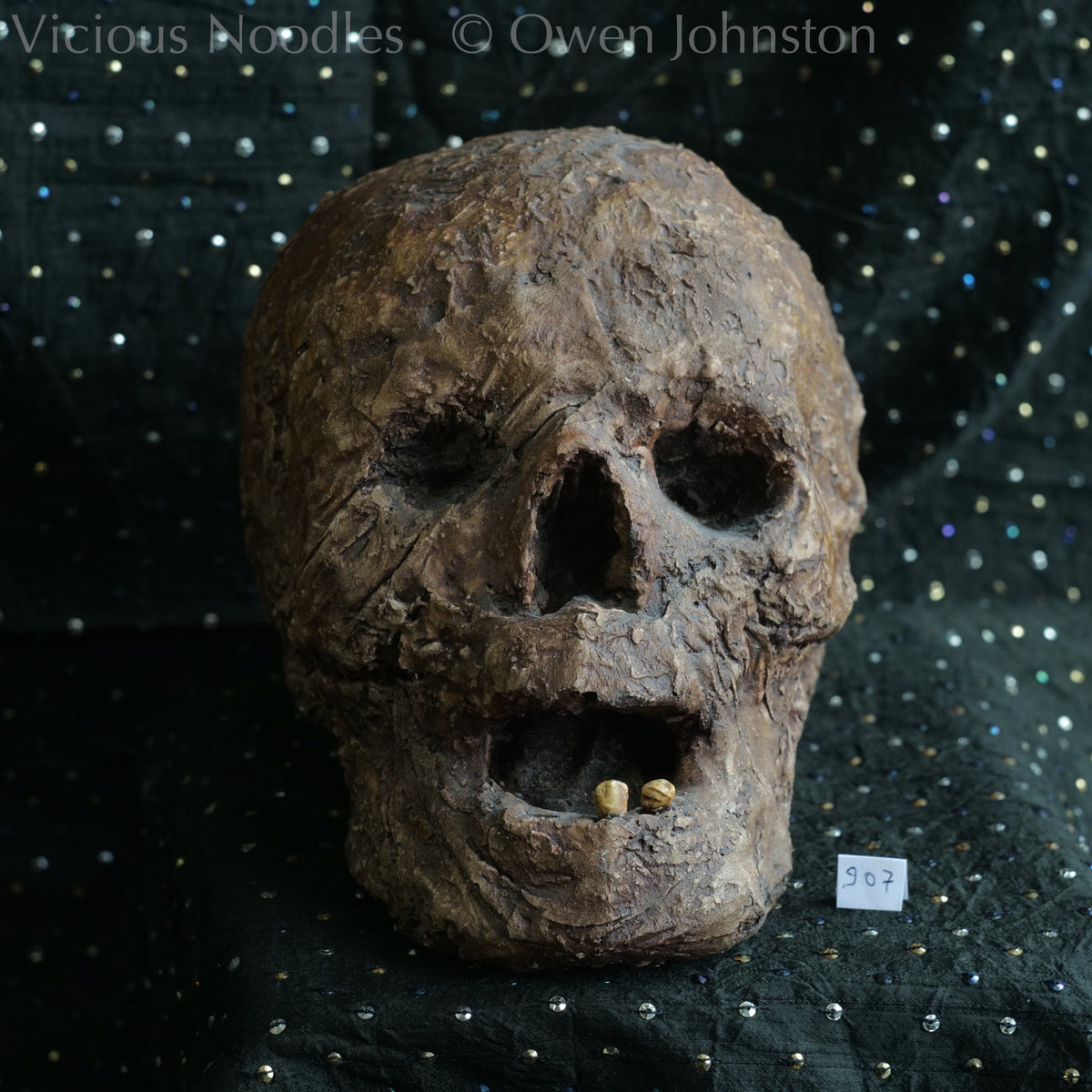 Replica mummified head